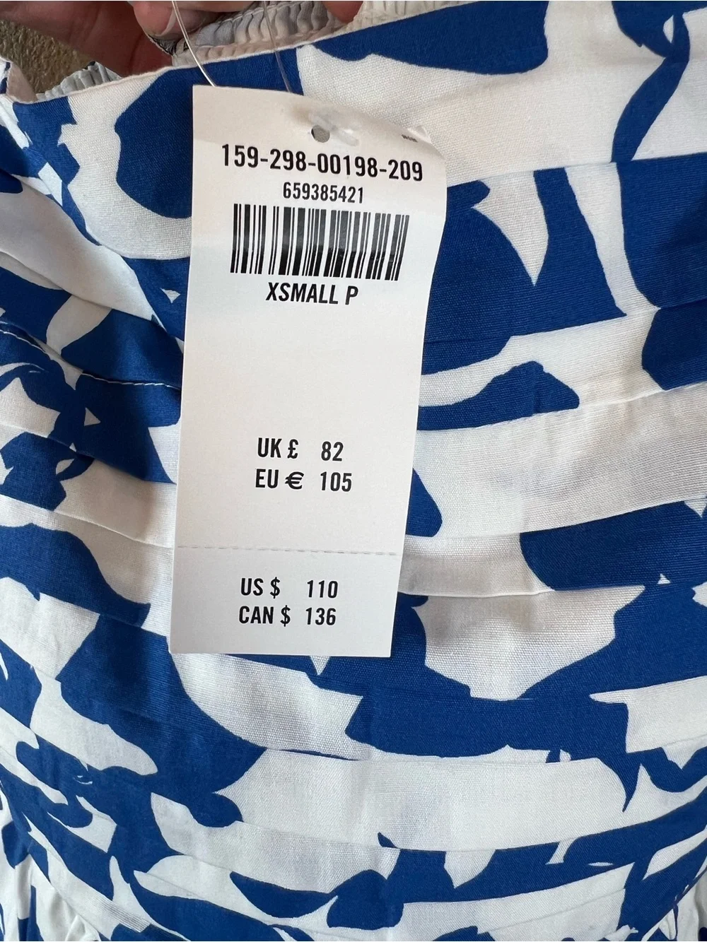 Abercrombie & Fitch blue white